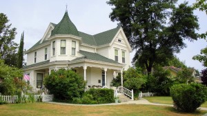 Victorian on Vine